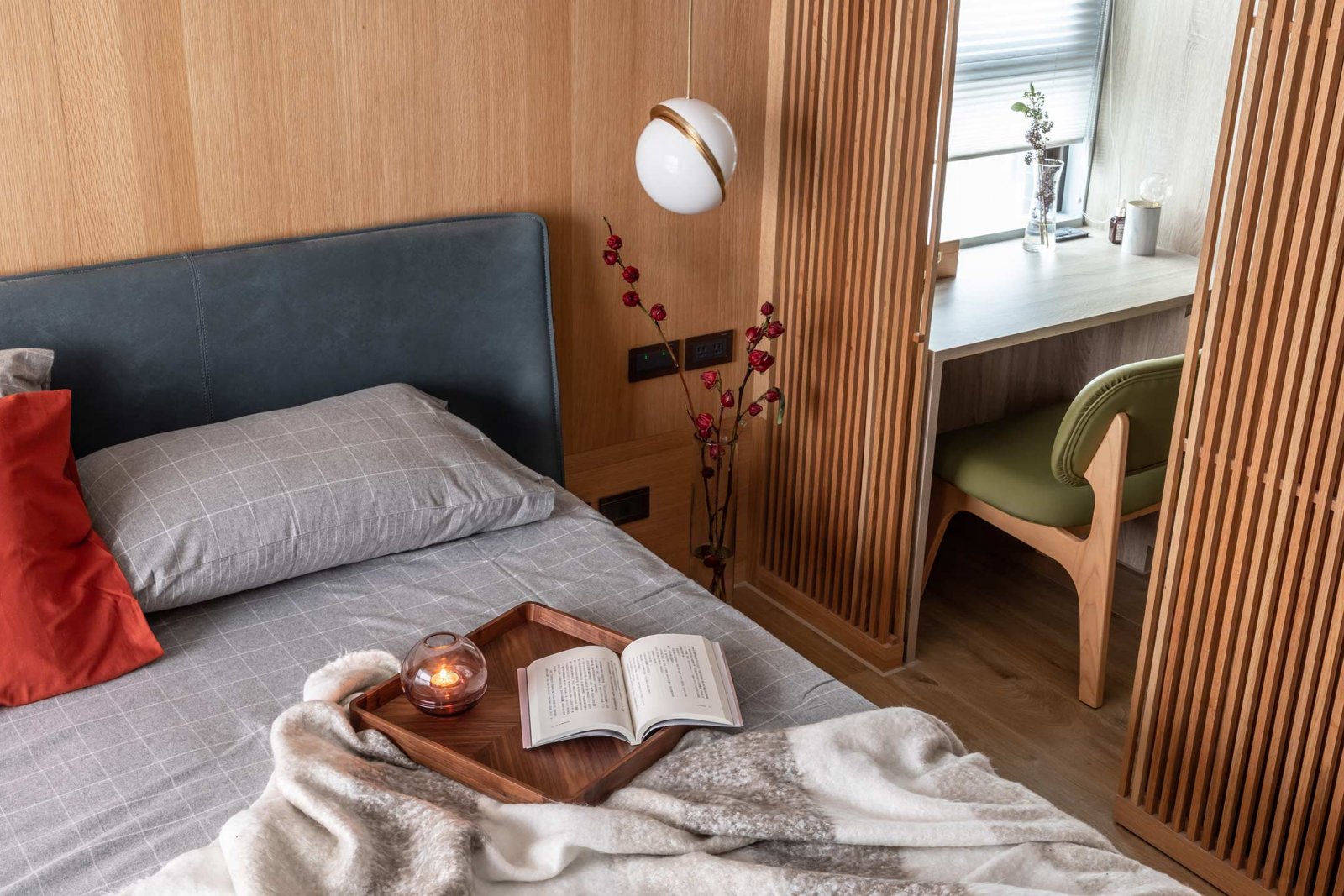 装修案例现代风格室内装修效果图-卧室 装修案例现代风格室内装修效果图-卧室